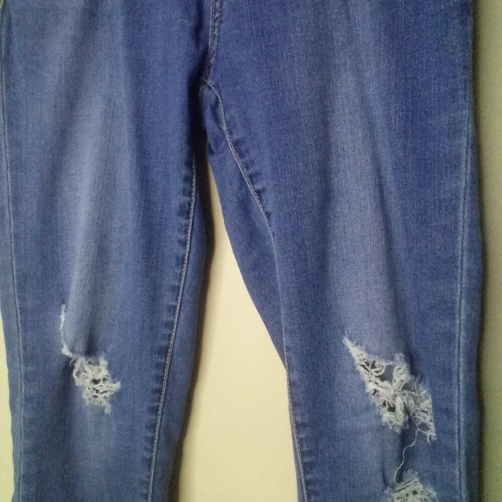 Articles Of Society Jeans 29 Women Cropped Raw Hem Distressed Blue
